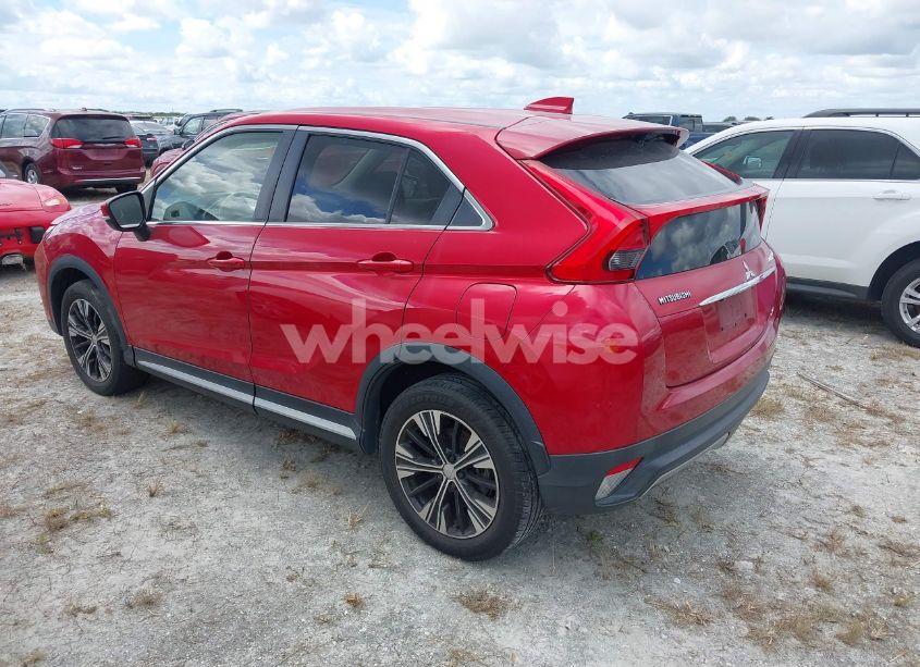 Photo 3 of 2018 Mitsubishi Eclipse CROSS SE/SEL (VIN JA4AT5AA0JZ059802)