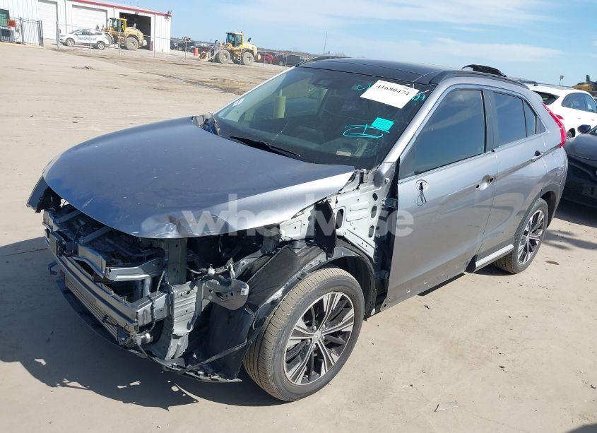Photo 2 of 2019 Mitsubishi Eclipse CROSS SEL (VIN JA4AT5AA0KZ052429)