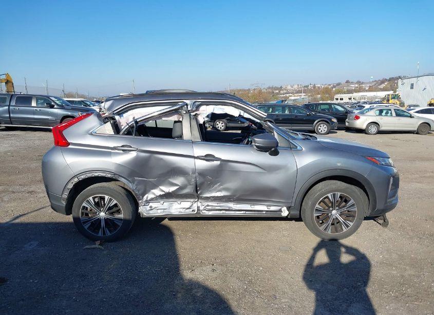 Photo 13 of 2020 Mitsubishi Eclipse CROSS SE 1.5T AWC/SEL 1.5T AWC (VIN JA4AT5AA6LZ017640)