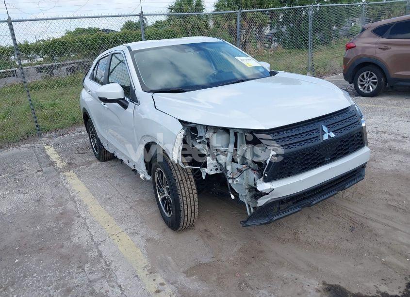 2023 Mitsubishi Eclipse CROSS ES S-AWC (VIN JA4ATUAAXPZ050320) main photo