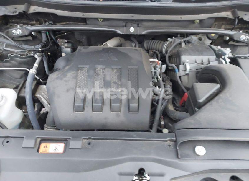 Photo 10 of 2023 Mitsubishi Eclipse CROSS LE S-AWC (VIN JA4ATVAA0PZ042457)