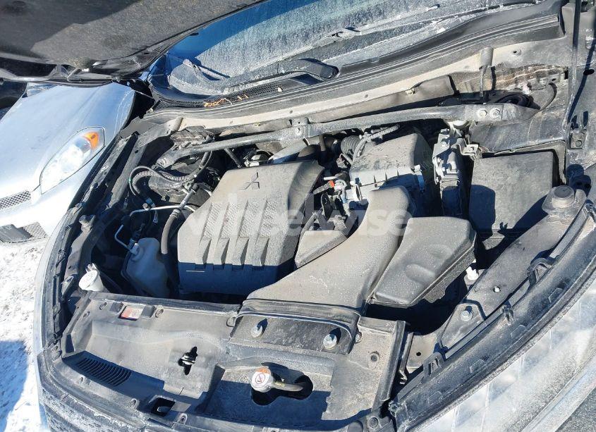 Photo 10 of 2023 Mitsubishi Eclipse CROSS LE S-AWC/RALLIART S-AWC (VIN JA4ATVAA2PZ000999)