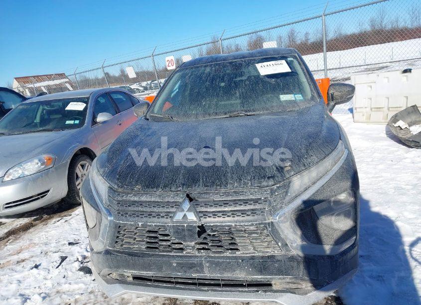 Photo 13 of 2023 Mitsubishi Eclipse CROSS LE S-AWC/RALLIART S-AWC (VIN JA4ATVAA2PZ000999)