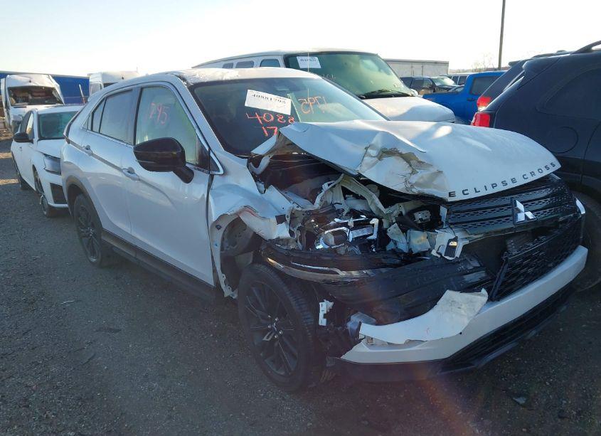 2023 Mitsubishi Eclipse CROSS LE (VIN JA4ATVAA4PZ028528) main photo