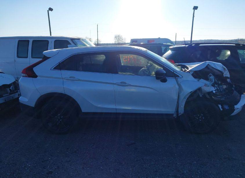 Photo 12 of 2023 Mitsubishi Eclipse CROSS LE (VIN JA4ATVAA4PZ028528)