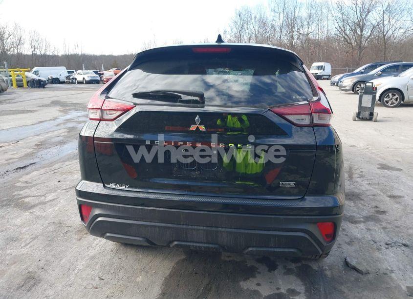 Photo 15 of 2023 Mitsubishi Eclipse CROSS LE S-AWC (VIN JA4ATVAA5PZ052434)