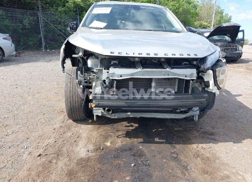 Photo 6 of 2023 Mitsubishi Eclipse CROSS LE S-AWC/RALLIART S-AWC (VIN JA4ATVAA6PZ000696)