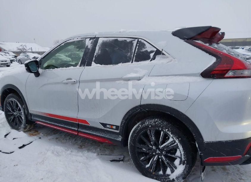 Photo 14 of 2023 Mitsubishi Eclipse CROSS RALLIART S-AWC (VIN JA4ATVAA6PZ034704)