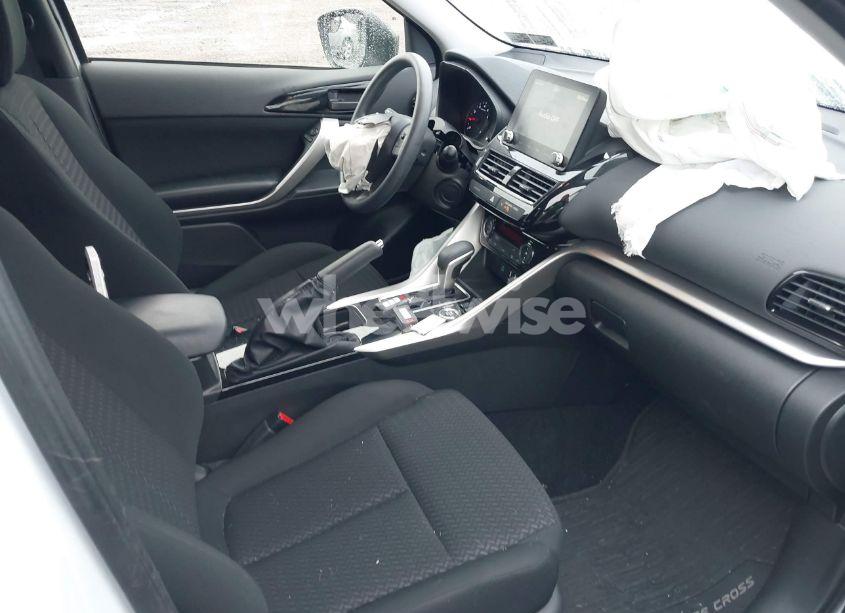 Photo 5 of 2024 Mitsubishi Eclipse CROSS RALLIART S-AWC (VIN JA4ATVAA7RZ046573)