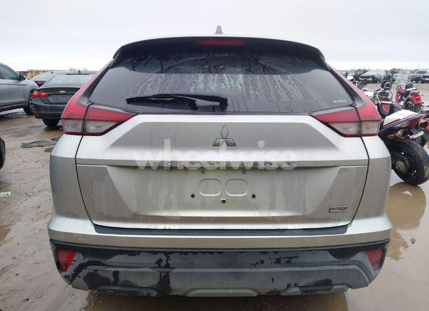 Photo 16 of 2023 Mitsubishi Eclipse CROSS LE S-AWC (VIN JA4ATVAA9PZ047236)