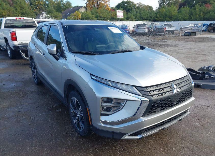 2022 Mitsubishi Eclipse CROSS SE /SE SPECIAL EDITION /SEL /SEL SPECIAL EDITION (VIN JA4ATWAA1NZ048321) main photo