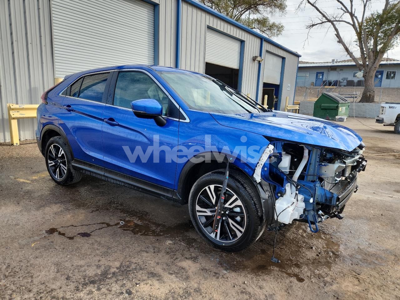 Photo 4 of 2025 MITSUBISHI ECLIPSE CROSS SE N/A (VIN JA4ATWAA2SZ004405)