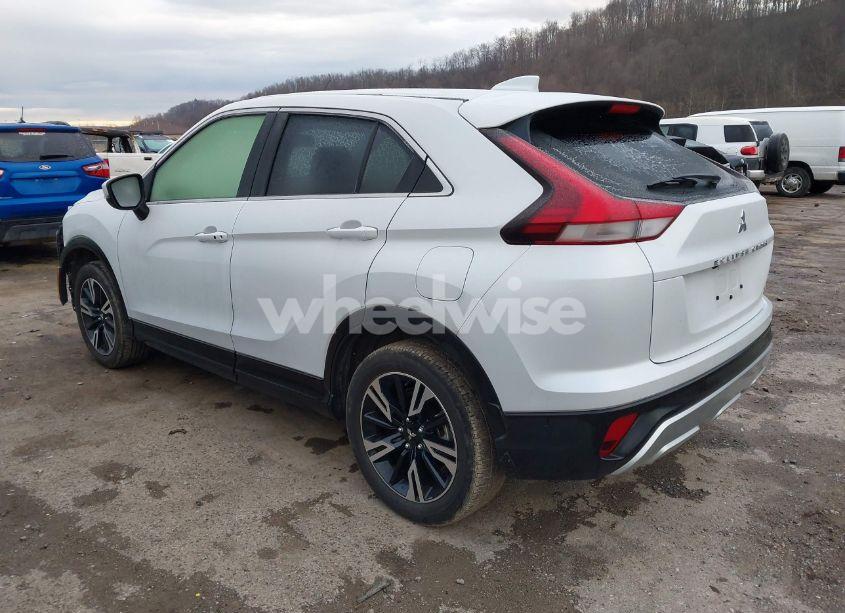 Photo 3 of 2023 Mitsubishi Eclipse CROSS SE S-AWC (VIN JA4ATWAA3PZ031474)