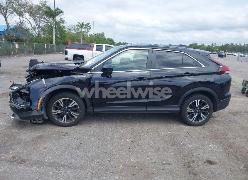 Photo 15 of 2023 Mitsubishi Eclipse CROSS SE S-AWC (VIN JA4ATWAA4PZ023125)