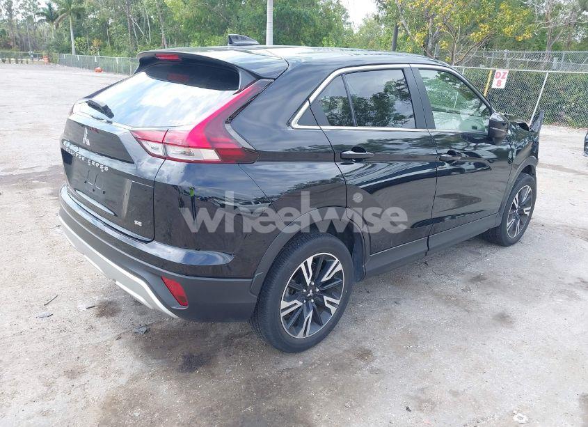 Photo 4 of 2023 Mitsubishi Eclipse CROSS SE S-AWC (VIN JA4ATWAA4PZ023125)