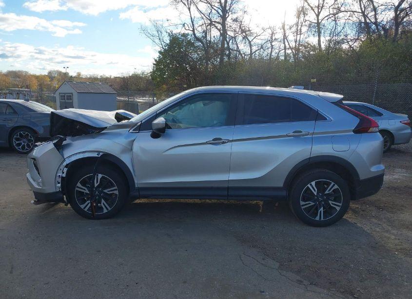 Photo 14 of 2023 Mitsubishi Eclipse CROSS SE /SEL (VIN JA4ATWAA4PZ029197)