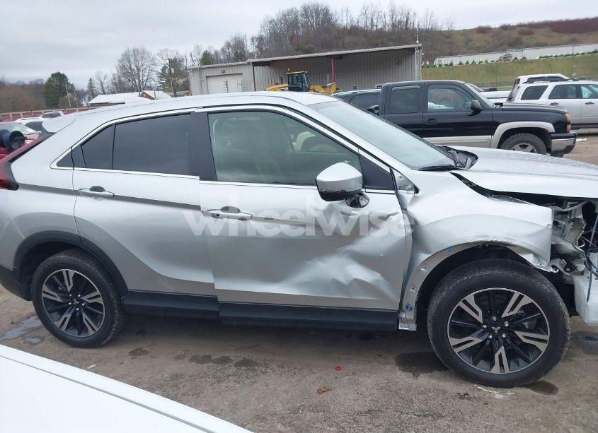 Photo 14 of 2024 Mitsubishi Eclipse CROSS SE (VIN JA4ATWAA4RZ016257)