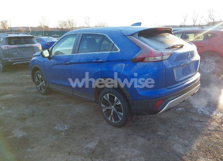 Photo 3 of 2022 Mitsubishi Eclipse CROSS SE S-AWC/SE SPECIAL EDITION S-AWC/SEL S-AWC/SEL SPECIAL EDITION S-AWC (VIN JA4ATWAA6NZ044720)