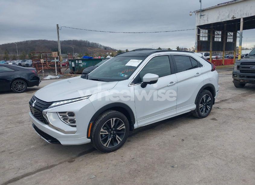 Photo 2 of 2024 Mitsubishi Eclipse CROSS SE S-AWC/SEL S-AWC (VIN JA4ATWAA7RZ000716)