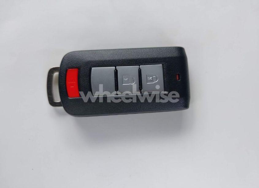 Photo 11 of 2023 Mitsubishi Eclipse CROSS SE S-AWC (VIN JA4ATWAAXPZ042276)