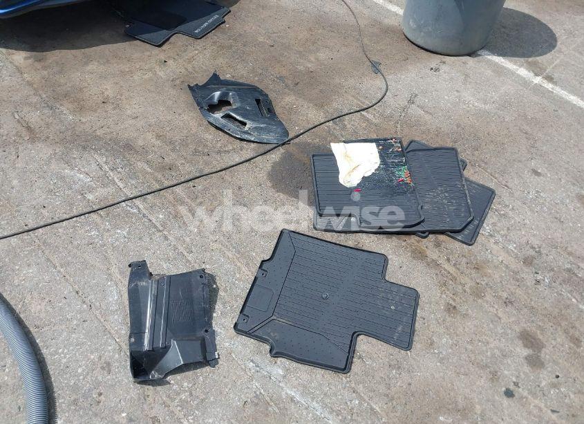 Photo 12 of 2023 Mitsubishi Eclipse CROSS SE S-AWC (VIN JA4ATWAAXPZ042276)