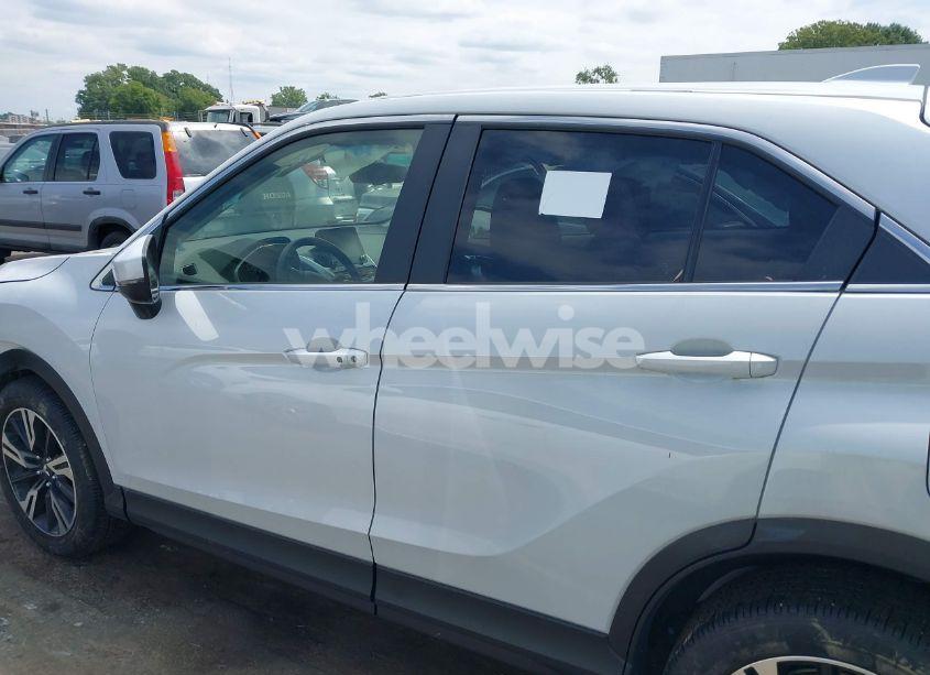 Photo 15 of 2023 Mitsubishi Eclipse CROSS SE S-AWC (VIN JA4ATWAAXPZ042276)