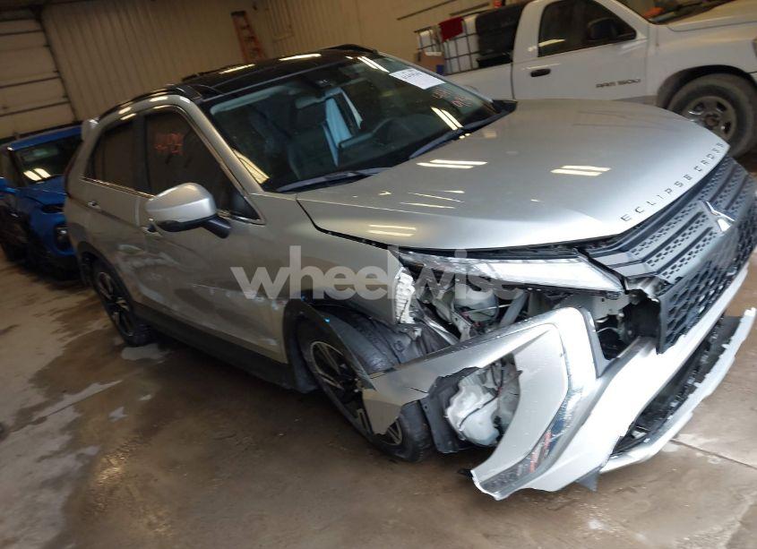 2023 Mitsubishi Eclipse CROSS SE S-AWC/SEL S-AWC (VIN JA4ATWAAXPZ050586) main photo