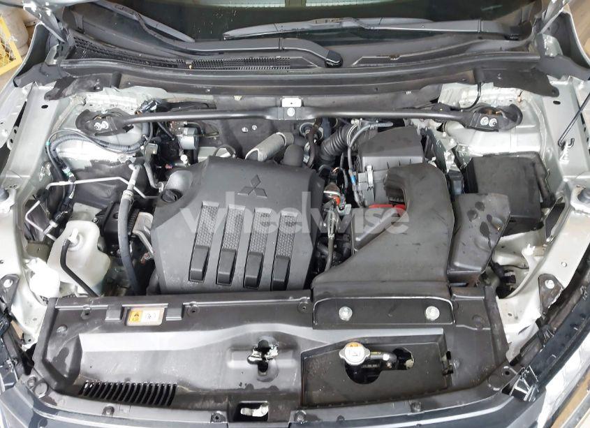 Photo 10 of 2023 Mitsubishi Eclipse CROSS SE S-AWC/SEL S-AWC (VIN JA4ATWAAXPZ050586)