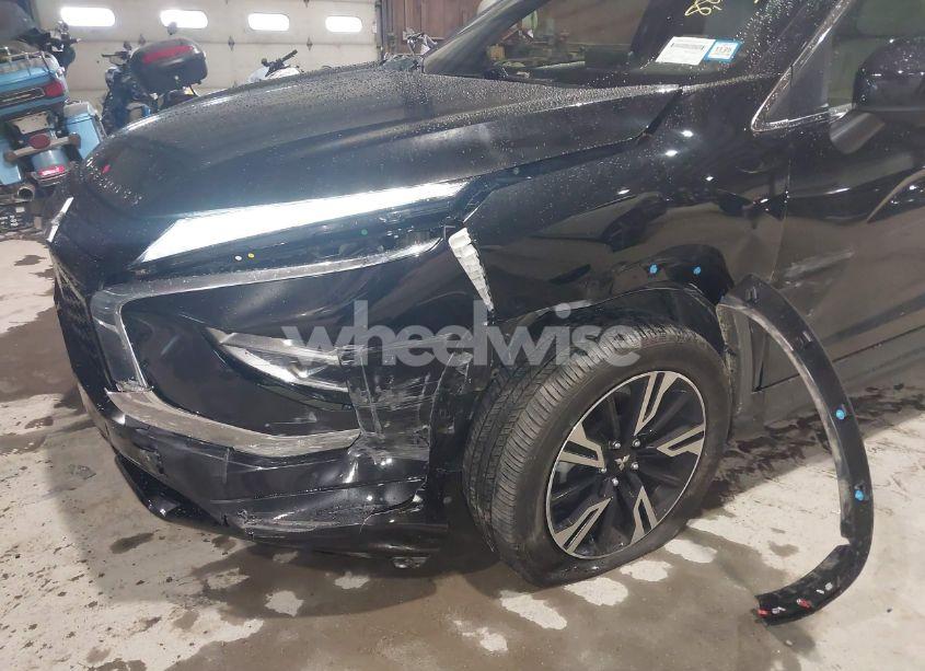 Photo 6 of 2024 Mitsubishi Eclipse CROSS SEL (VIN JA4ATWAAXRZ003626)