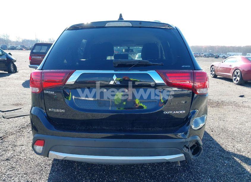 Photo 17 of 2017 Mitsubishi Outlander ES (VIN JA4AZ2A32HZ061771)