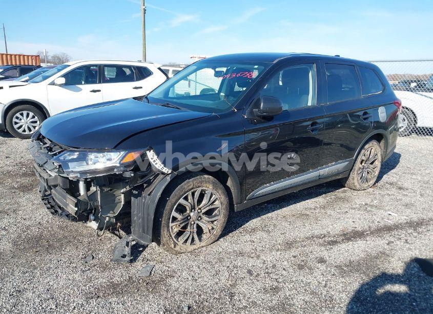 Photo 2 of 2017 Mitsubishi Outlander ES (VIN JA4AZ2A32HZ061771)