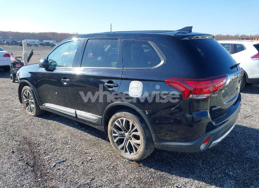 Photo 3 of 2017 Mitsubishi Outlander ES (VIN JA4AZ2A32HZ061771)