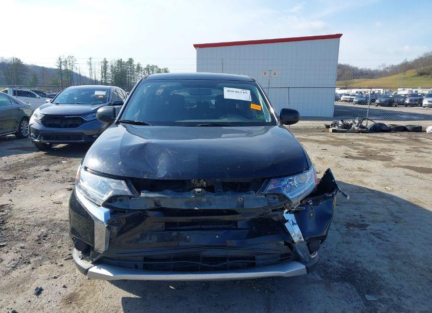 Photo 13 of 2017 Mitsubishi Outlander ES (VIN JA4AZ2A33HZ058216)