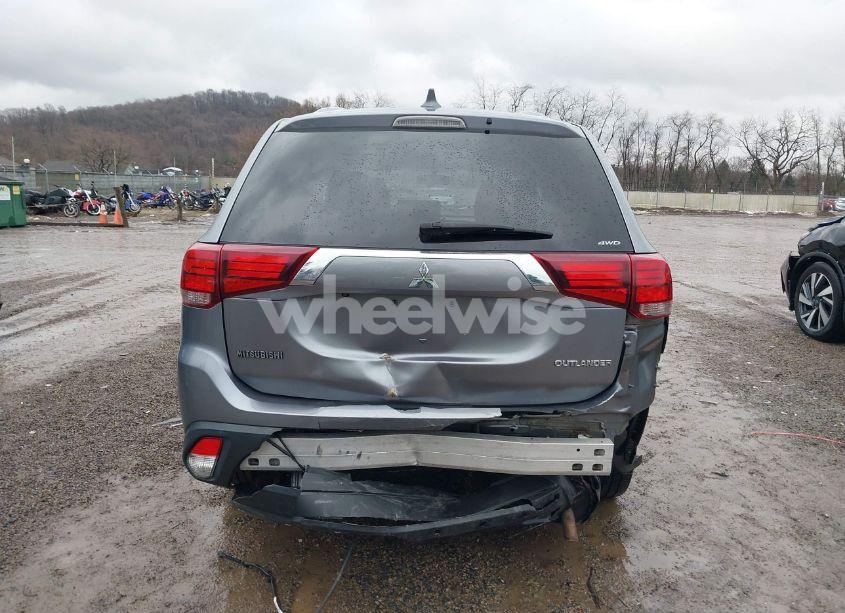 Photo 17 of 2017 Mitsubishi Outlander ES (VIN JA4AZ2A34HZ016072)