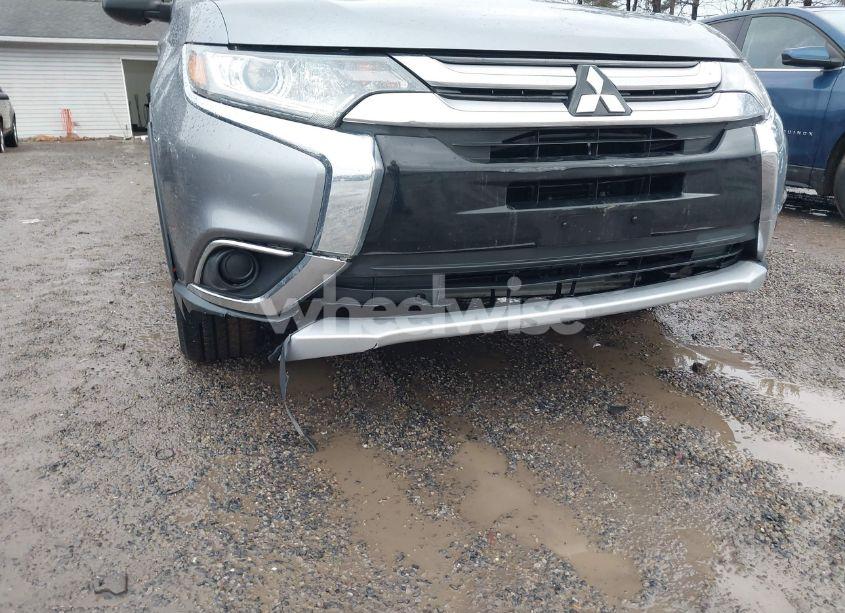 Photo 20 of 2017 Mitsubishi Outlander ES (VIN JA4AZ2A34HZ016072)