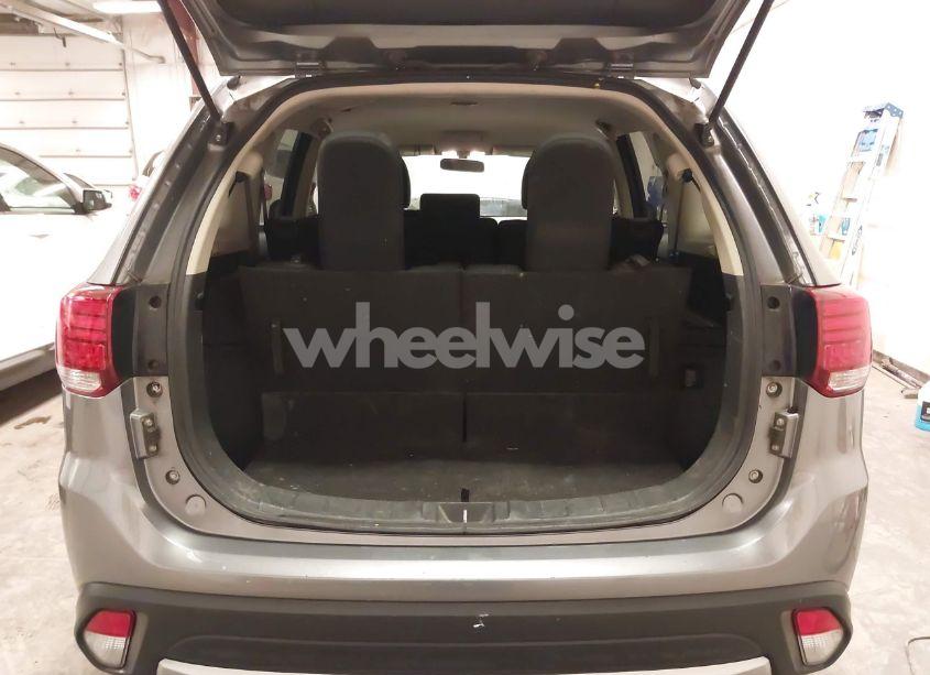 Photo 12 of 2017 Mitsubishi Outlander ES (VIN JA4AZ2A36HZ038848)