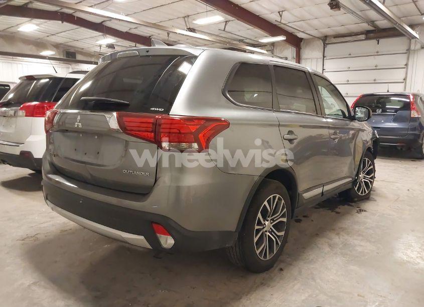 Photo 4 of 2017 Mitsubishi Outlander ES (VIN JA4AZ2A36HZ038848)