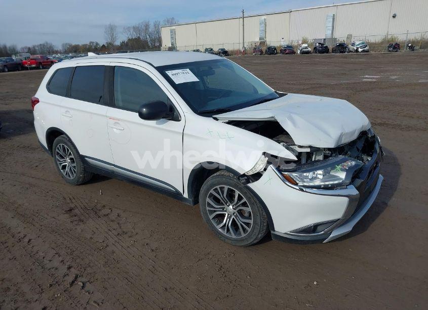 2017 Mitsubishi Outlander ES (VIN JA4AZ2A38HZ052220) main photo