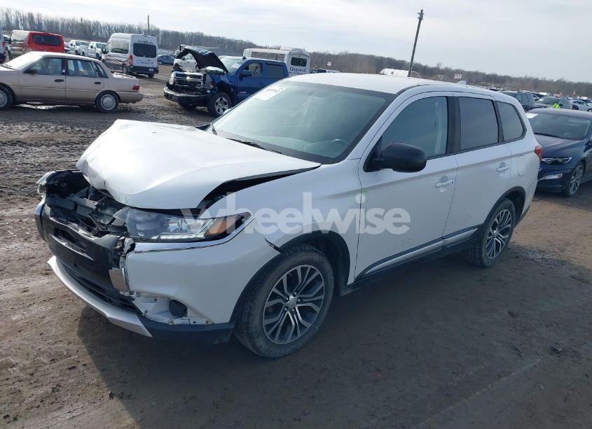 Photo 2 of 2017 Mitsubishi Outlander ES (VIN JA4AZ2A38HZ052220)
