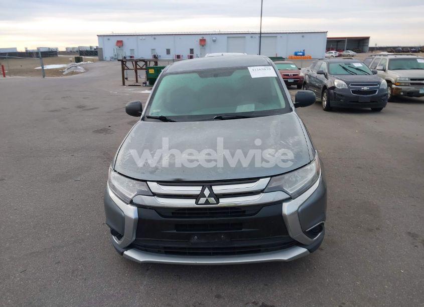 Photo 12 of 2017 Mitsubishi Outlander ES (VIN JA4AZ2A39HZ035071)