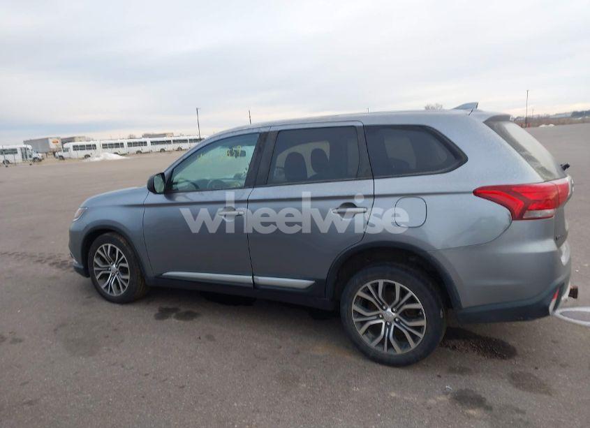 Photo 14 of 2017 Mitsubishi Outlander ES (VIN JA4AZ2A39HZ035071)