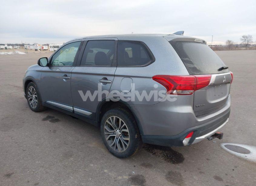 Photo 3 of 2017 Mitsubishi Outlander ES (VIN JA4AZ2A39HZ035071)