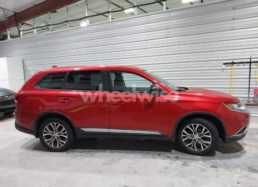 Photo 13 of 2017 Mitsubishi Outlander ES (VIN JA4AZ2A39HZ049715)