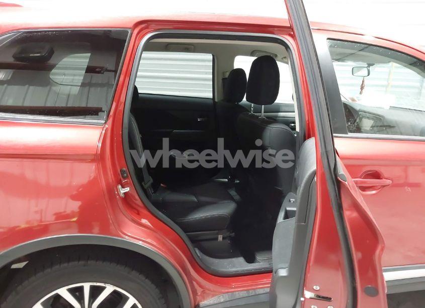 Photo 8 of 2017 Mitsubishi Outlander ES (VIN JA4AZ2A39HZ049715)