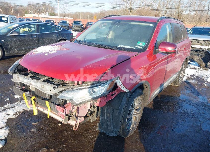 Photo 18 of 2016 Mitsubishi Outlander SEL (VIN JA4AZ3A30GZ010709)