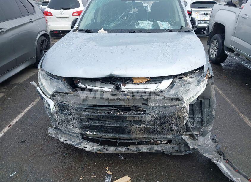 Photo 10 of 2017 Mitsubishi Outlander SE (VIN JA4AZ3A30HZ023106)