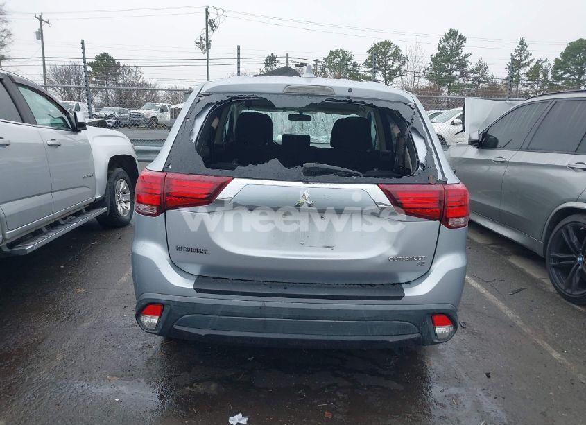 Photo 16 of 2017 Mitsubishi Outlander SE (VIN JA4AZ3A30HZ023106)
