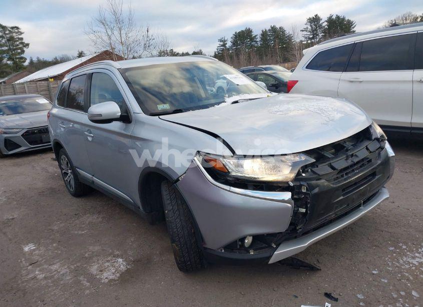 2017 Mitsubishi Outlander SE/SEL (VIN JA4AZ3A30HZ025647) main photo