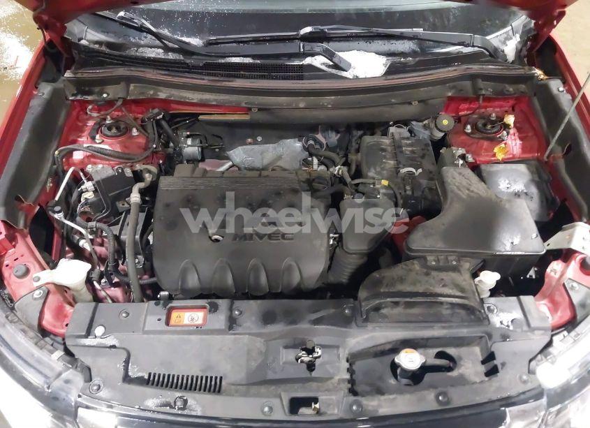 Photo 10 of 2018 Mitsubishi Outlander SE (VIN JA4AZ3A30JZ015884)