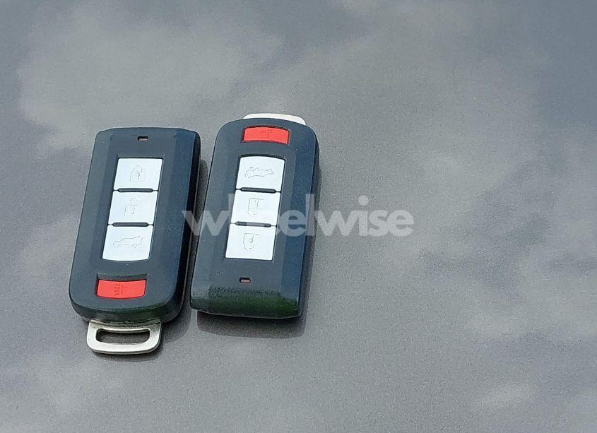 Photo 11 of 2019 Mitsubishi Outlander SEL (VIN JA4AZ3A30KZ008337)